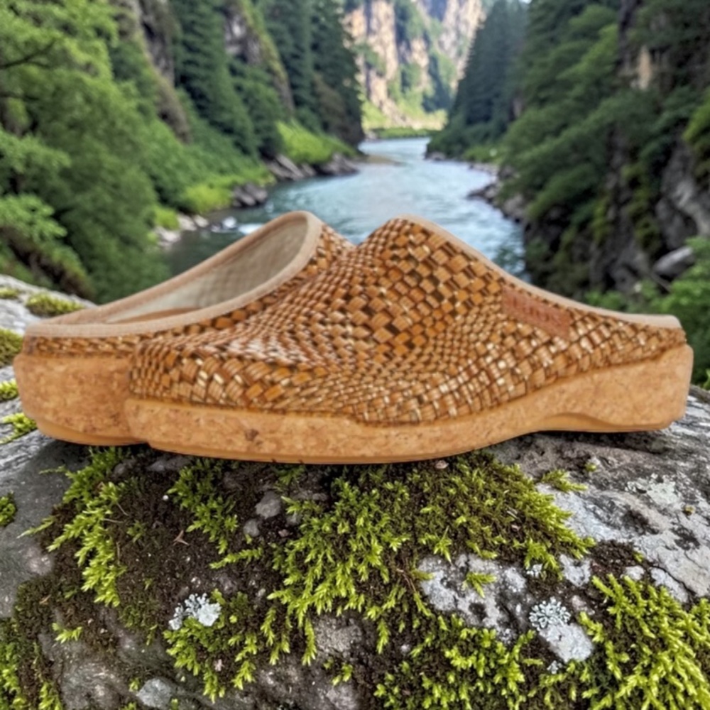 TAOS PRIMAVERA WOVEN MULE IN TAN/BRONZE SZ 37 ( 6-6.5 ) MADE IN SPAIN NWOT - Picture 15 of 15